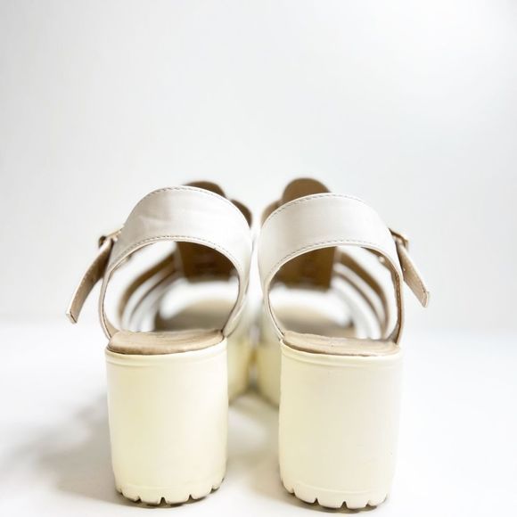 KOI WHITE CHUNK SANDAL VEGAN SIZE 8 - Picture 9 of 13